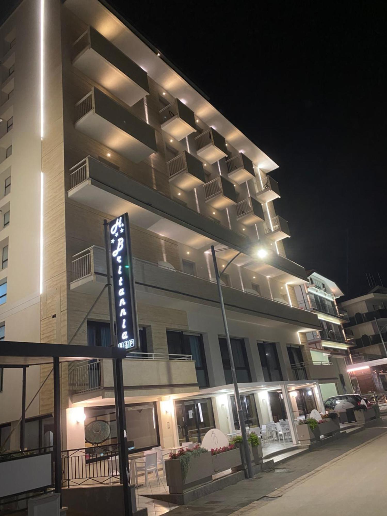 Hotel Britannia Bellaria-Igea Marina Esterno foto